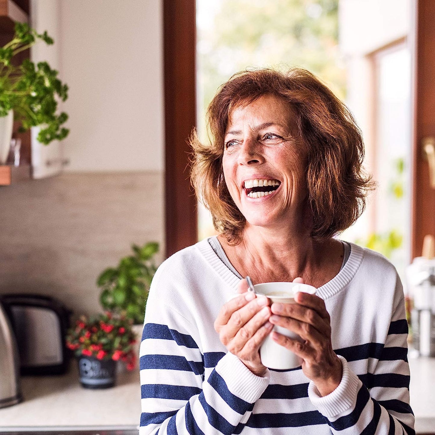 Biokoma  - Pure and Organic Oak Bark Dried Herb 100g (3.55oz) in Resealable Moisture Proof Pouch - EXP 11/23